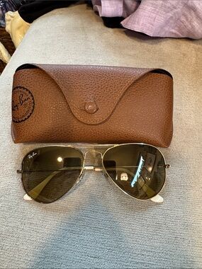 Ray-Ban Gold Frame Aviator Sunglasses with Brown Lenses